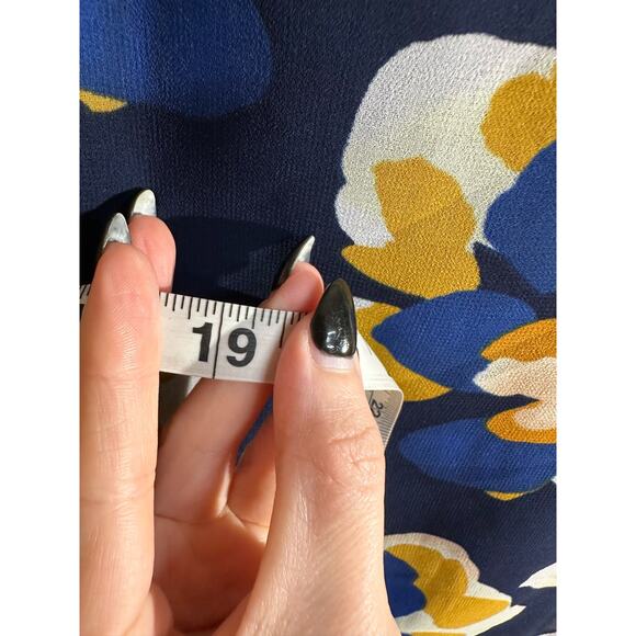 Cabi Top Women Small Blue Floral Lydia Retro Chiffon Cottage Office Boho Capsule - Picture 7 of 7